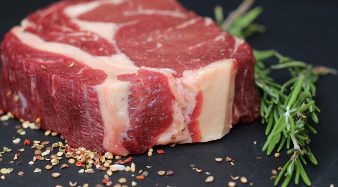 本当に痩せたいなら肉を食べろ！？肉食ダイエット3つのコツ